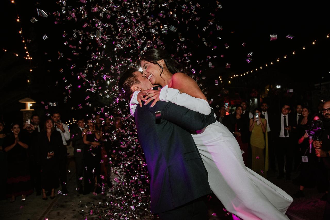 Primer beso como esposos